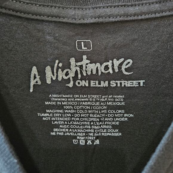 Nightmare on Elm Street Graphic Short Sleeve Black Tee Large - Picture 4 of 6